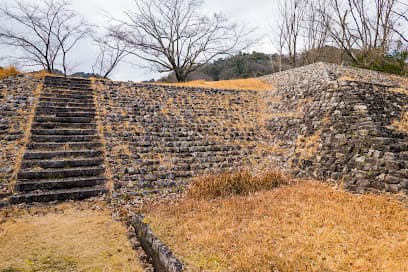 皇子山古墳