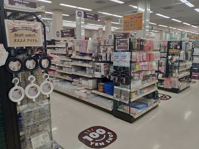ワッツウィズ 膳所フレンドマート店