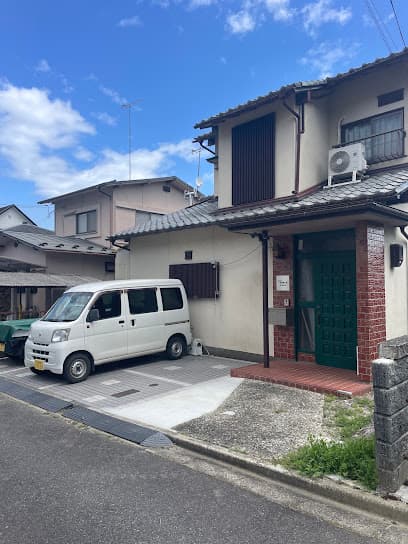 R studio くぼ建築工房