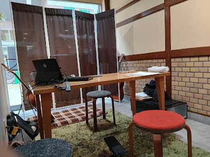 山本ギター教室 浜大津中町スタジオ２F