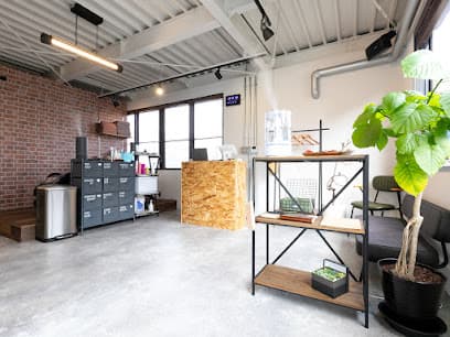 CONNEXION HAIR SALON & LEATHER WORKS.
