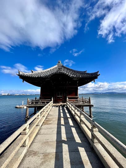 満月寺 浮御堂